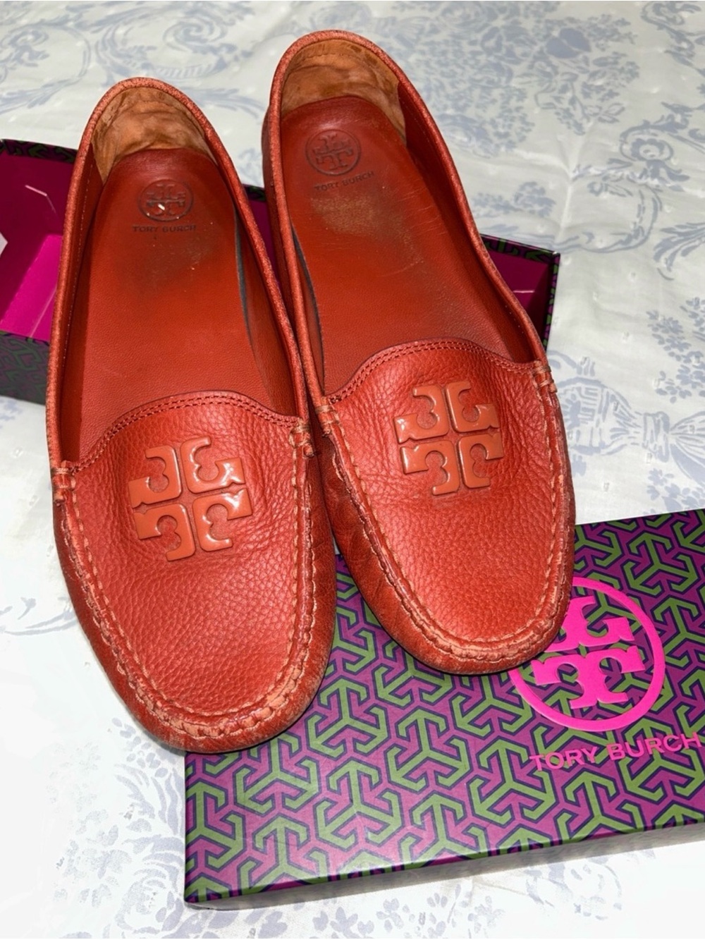 Tory Burch Red-Orange Pebbled Leather Logo Driving Loafers